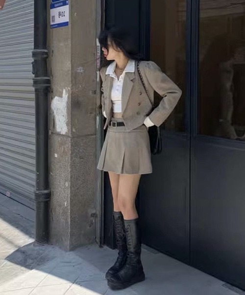 CERCA(チェルカ)の「HALEY PESCA/無地ポロカットソー ロンT(Tシャツ/カットソー・レディース・ホワイト/グレー/ブラック・SMALL/LARGE/MEDIUM)」の5枚目の写真