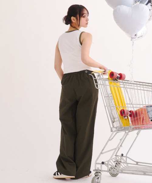 Poly Jam(ポリージャム)の「Side logo nylon pants / サイドロゴ ナイロンパンツ(その他パンツ・レディース・カーキ/ブラック・FREE)」の21枚目の写真