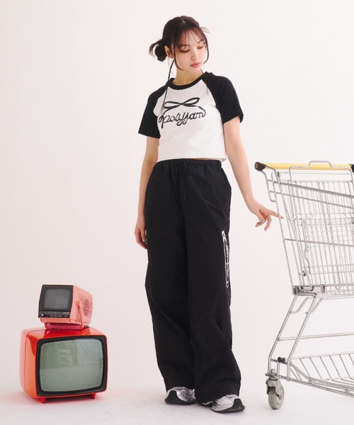 Poly Jam(ポリージャム)の「Side logo nylon pants / サイドロゴ ナイロンパンツ(その他パンツ・レディース・カーキ/ブラック・FREE)」の19枚目の写真