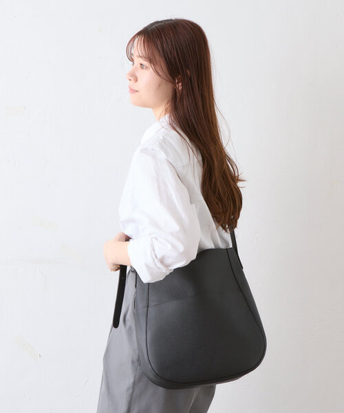 セール】シュリンクフェイクレザーラウンドショルダーバッグ（トート