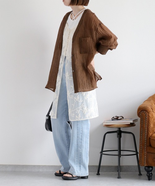 cepo（セポ）の「ワッシャーＶネックシアーシャツブラウス（シャツ/ブラウス・レディース・オフホワイト/オレンジ/イエロー/ネイビー/ブラウン・M）」の10枚目の写真