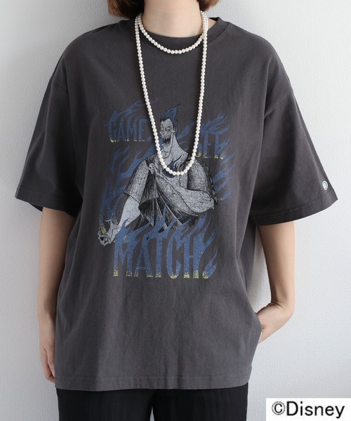 Disney（ディズニー）の「【DISCUS ATHLETIC × Disney】DISNEY VILLANS ショートスリーブTee（Tシャツ/カットソー・レディース・ブラック系1/ブラック系2/ブラック系3/ブラック系4/ブラック系5/ブラック系6/ブラック系7/ブラック系8・M）」の3枚目の写真