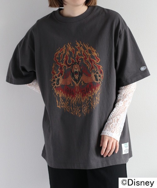 Disney（ディズニー）の「【DISCUS ATHLETIC × Disney】DISNEY VILLANS ショートスリーブTee（Tシャツ/カットソー・レディース・ブラック系1/ブラック系2/ブラック系3/ブラック系4/ブラック系5/ブラック系6/ブラック系7/ブラック系8・M）」の6枚目の写真