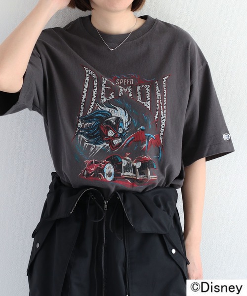 Disney（ディズニー）の「【DISCUS ATHLETIC × Disney】DISNEY VILLANS ショートスリーブTee（Tシャツ/カットソー・レディース・ブラック系1/ブラック系2/ブラック系3/ブラック系4/ブラック系5/ブラック系6/ブラック系7/ブラック系8・M）」の8枚目の写真