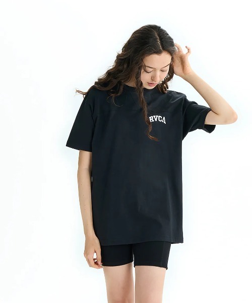 RVCA(ルーカ)の「RVCA レディース ARCH RVCA LOOSE FIT ST Tシャツ 【2025年夏モデル】/ルーカカレッジロゴバックプリント半袖Tシャツ(Tシャツ/カットソー・レディース・ブラウン系その他/ホワイト/ブラック・LARGE/SMALL/MEDIUM)」の11枚目の写真