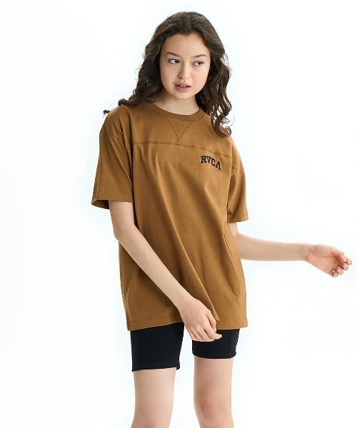 RVCA(ルーカ)の「RVCA レディース ARCH RVCA LOOSE FIT ST Tシャツ 【2025年夏モデル】/ルーカカレッジロゴバックプリント半袖Tシャツ(Tシャツ/カットソー・レディース・ブラウン系その他/ホワイト/ブラック・LARGE/SMALL/MEDIUM)」の15枚目の写真