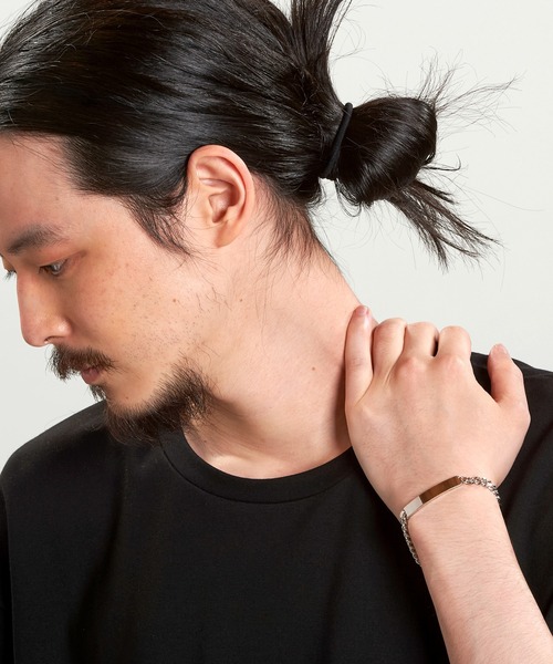 NO ID.(ノーアイディ)の「フラットリンクチェーンIDブレスレット(ブレスレット・メンズ・シルバー・ONE SIZE)」の1枚目の写真