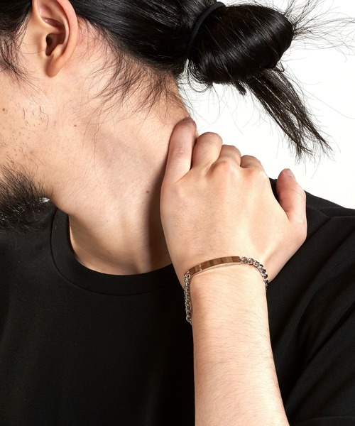 NO ID.(ノーアイディ)の「フラットリンクチェーンIDブレスレット(ブレスレット・メンズ・シルバー・ONE SIZE)」の12枚目の写真