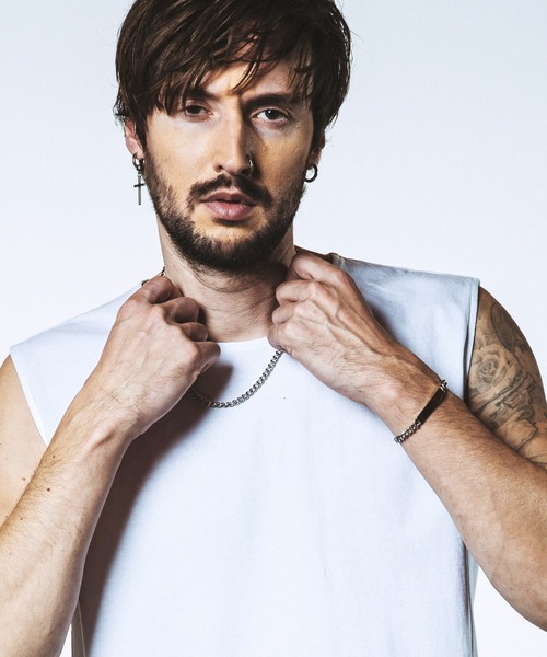 NO ID.(ノーアイディ)の「フラットリンクチェーンIDブレスレット(ブレスレット・メンズ・シルバー・ONE SIZE)」の14枚目の写真