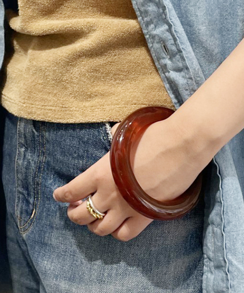KENNETH JAY LANE round resin バングル セール】KENNETH JAY LANE round resin バングル(ブレスレット