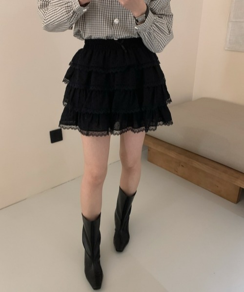 gossip!ロサンゼルス(ゴシップロサンゼルス)の「レトロガーリー レースフリルティアードミニスカート(スカート・レディース・ホワイト/ブラック・FREE)」の18枚目の写真