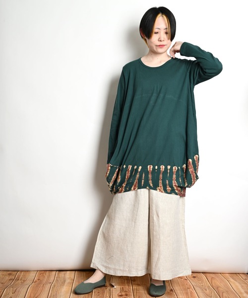 MARAI（マーライ）の「タイダイコクーンシルエットチュニック（Tシャツ/カットソー・レディース・ブラウン/グリーン/ベージュ/ブラック・FREE）」の4枚目の写真