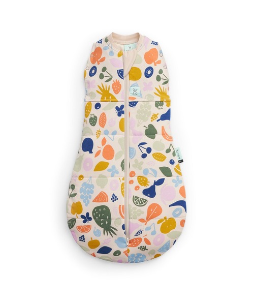 ergoPouch（エルゴポーチ）の「ergoPouch/コクーンスワドルバッグ 2.5TOG 新生児から寝返りが始まった赤ちゃん用 夜泣き対策（おくるみ・キッズ・ホワイト系その他/オートミール/ベビーピンク/ライトブルー・6MONTH/12MONTH/NewBorn/3MONTH）」の2枚目の写真