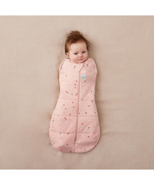 ergoPouch（エルゴポーチ）の「ergoPouch/コクーンスワドルバッグ 2.5TOG 新生児から寝返りが始まった赤ちゃん用 夜泣き対策（おくるみ・キッズ・ホワイト系その他/オートミール/ベビーピンク/ライトブルー・6MONTH/12MONTH/NewBorn/3MONTH）」の12枚目の写真