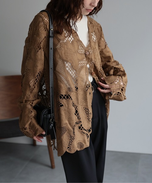 ap retro(アプレトロ)の「レースシアーカーディガン / レースブラウス(シャツ/ブラウス・レディース・オフホワイト/ブラック/ブラウン・FREE)」の16枚目の写真