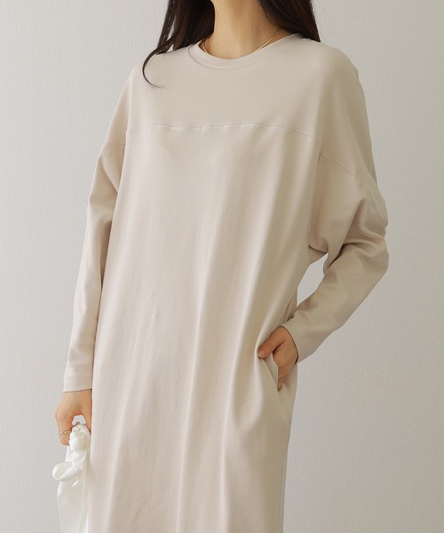 Lace Ladies(レースレディース)の「ソリッドカラー バック スリット マキシ カット ワンピース(ワンピース・レディース・チャコールグレー/ブラック/オートミール/ベージュ・S/FREE)」の3枚目の写真