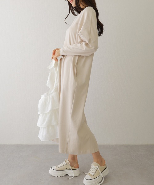 Lace Ladies(レースレディース)の「ソリッドカラー バック スリット マキシ カット ワンピース(ワンピース・レディース・チャコールグレー/ブラック/オートミール/ベージュ・S/FREE)」の18枚目の写真