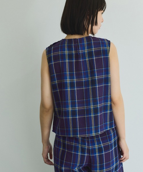 VICKY（ビッキー）の「カラミチェックプルブラウス≪手洗い可能≫（シャツ/ブラウス・レディース・ブラック系その他/オレンジ系その他/ブルー系その他・M）」の4枚目の写真