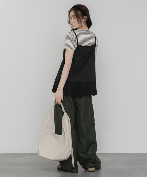 HEILIS(ヘイリス)の「2WAYホーボーバッグ / 大容量 ハンドバッグ ハーフムーンバッグ ペットボトル収納 ワンハンドル ファスナー 通勤 通学 2WAY ショルダー トート 韓国 カジュアル きれいめ オフィスカジュアル(ショルダーバッグ・レディース・アイボリー/ブラック・FREE)」の18枚目の写真