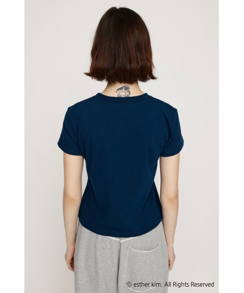 SLY(スライ)の「Esther Bunny x SLY PRINT T/SH エスターバニー スライ プリント Tシャツ 半袖 夏服(Tシャツ/カットソー・レディース・ネイビー/ホワイト・FREE)」の9枚目の写真