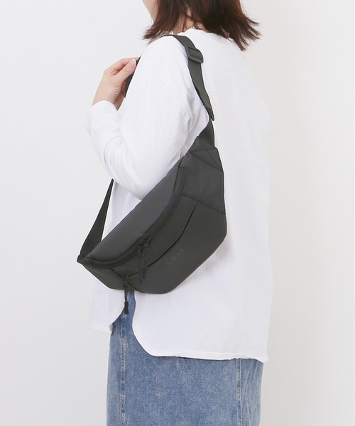 L.R.M(エルアールエム)の「L.R.M 隠しジップウエストバッグ(ボディバッグ/ウエストポーチ・レディース・ブラック系その他/ブラック・FREE)」の5枚目の写真