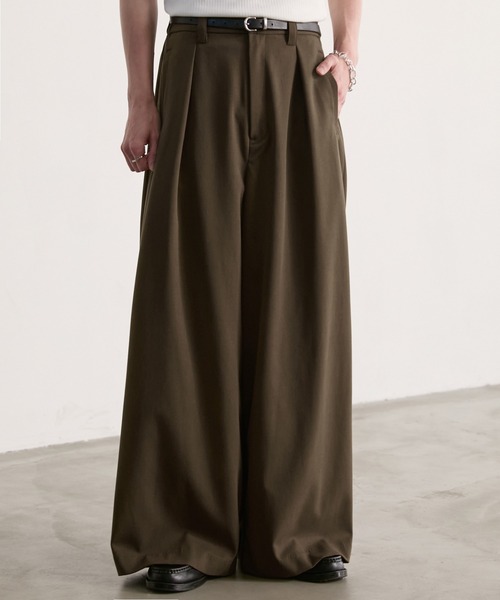 LUENNA(ルエナ)の「【LUENNA】One-Tuck Baggy Wide Slacks / ワンタックバギーワイドスラックス(スラックス・メンズ・ブラウン/ブラック・S/L/M)」の18枚目の写真