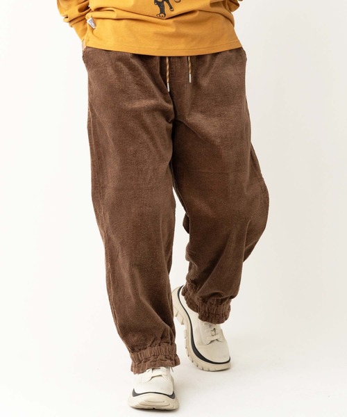 【超美品】ジムマスター ナイロンセットアップパンツトップス ジムマスターの限定セットアップ予約受付中。家でも外でも