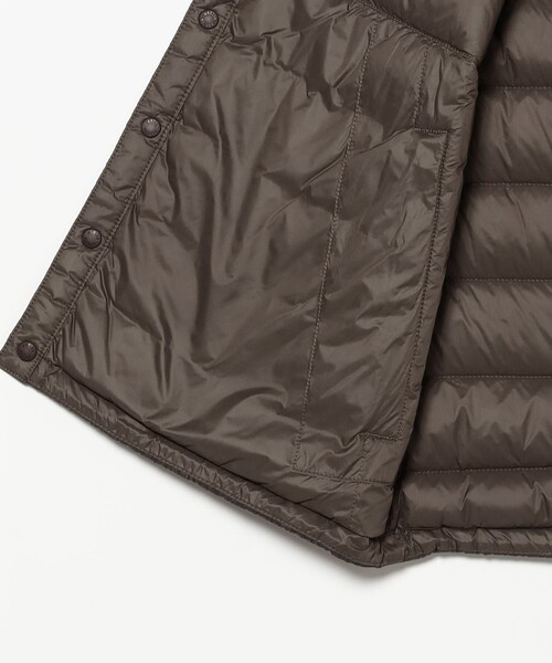 DANTON（ダントン）の「DANTON / INNER DOWN CREWNECK VEST（ダウンベスト・レディース・チャコールグレー/ブラック/ワイン・MEDIUM）」の5枚目の写真