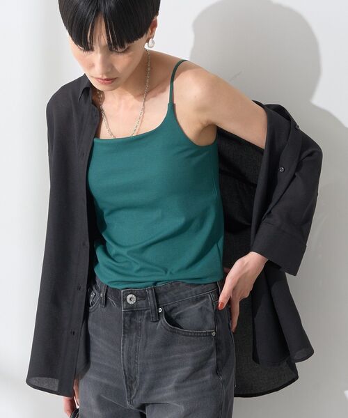 AMERICAN HOLIC（アメリカンホリック）の「【カップ付き】細リブキャミソール（キャミソール・レディース・ブラウン/グリーン/オレンジ/チャコールグレー/ブラック/アイボリー・M/L）」の5枚目の写真