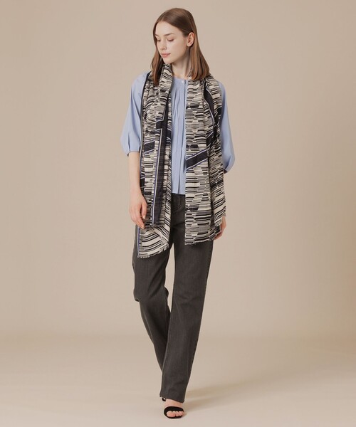 MACKINTOSH LONDON（マッキントッシュ ロンドン）の「ダイヤボーダープリントスカーフ（ストール/ショール・レディース・ピンク系その他2/ネイビー・FREE）」の6枚目の写真