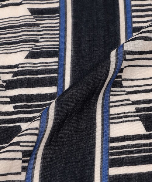 MACKINTOSH LONDON（マッキントッシュ ロンドン）の「ダイヤボーダープリントスカーフ（ストール/ショール・レディース・ピンク系その他2/ネイビー・FREE）」の8枚目の写真