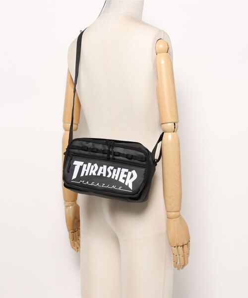 THRASHER(スラッシャー)の「THRASHER ヨコショルダー 3L(ST)(ショルダーバッグ・メンズ・White/Black・FREE)」の4枚目の写真