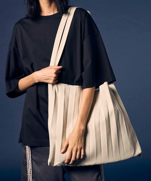 UNISEX》【EX】Pleats Knit Shoulder Tote Bag/プリーツニット