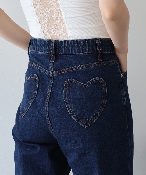 BLUEEAST(ブルーイースト)の「ハートポケットフレアデニムパンツ(デニムパンツ・レディース・ネイビー・MEDIUM/LARGE)」の11枚目の写真