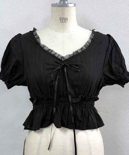 SHEENA(シーナ)の「パフスリーブギャザーフリルショート丈トップス(Tシャツ/カットソー・レディース・ブラック/ホワイト・M)」の14枚目の写真
