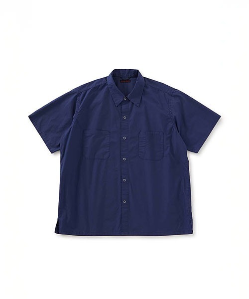 BLUE BLUE(ブルーブルー)の「タイプライター ショートスリーブ スナップワークシャツ(シャツ/ブラウス・メンズ・オリーブ/ネイビー・XL/L/M/S)」の1枚目の写真