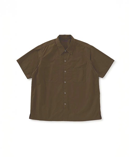 BLUE BLUE(ブルーブルー)の「タイプライター ショートスリーブ スナップワークシャツ(シャツ/ブラウス・メンズ・オリーブ/ネイビー・XL/L/M/S)」の2枚目の写真