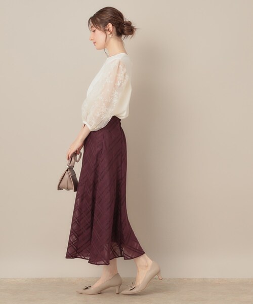 couture brooch(クチュールブローチ)の「【接触冷感・UVカット・マシンウォッシャブル】袖レースドッキングカットソー(Tシャツ/カットソー・レディース・オフホワイト/ナチュラル/ブラック・40/42/36/38)」の18枚目の写真
