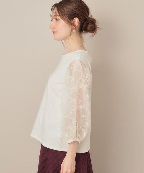 couture brooch(クチュールブローチ)の「【接触冷感・UVカット・マシンウォッシャブル】袖レースドッキングカットソー(Tシャツ/カットソー・レディース・オフホワイト/ナチュラル/ブラック・40/42/36/38)」の15枚目の写真