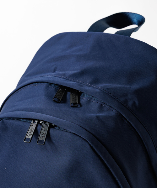UNIVERSAL OVERALL(ユニバーサルオーバーオール)の「【UNIVERSAL OVERALL/ユニバーサルオーバーオール 】Wrinkled nylon rucksack/BACKPACK/ユニセックス【WEB限定】(バックパック/リュック・メンズ・ブラック/ライトグレー/ネイビー・フリー)」の15枚目の写真