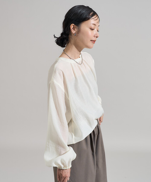FREAK'S STORE(フリークスストア)の「パフ リボン 2WAYブラウス/シアーブラウス 限定展開(シャツ/ブラウス・レディース・オフホワイト/ブラック/サックスブルー・フリ-)」の16枚目の写真