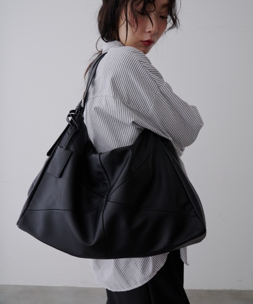 NUJOH(ヌゾ)の「Medium Slouch Tote Bag / ミディアム スラウチ トートバッグ(トートバッグ・レディース・ブラック/アイボリー/チャコールグレー・FREE)」の8枚目の写真
