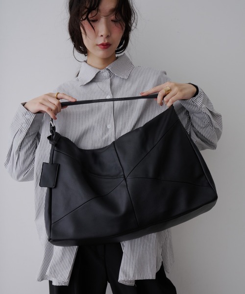 NUJOH(ヌゾ)の「Medium Slouch Tote Bag / ミディアム スラウチ トートバッグ(トートバッグ・レディース・ブラック/アイボリー/チャコールグレー・FREE)」の12枚目の写真