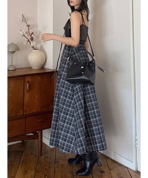 セール】フェイクレザービスチェドッキングキャミワンピース