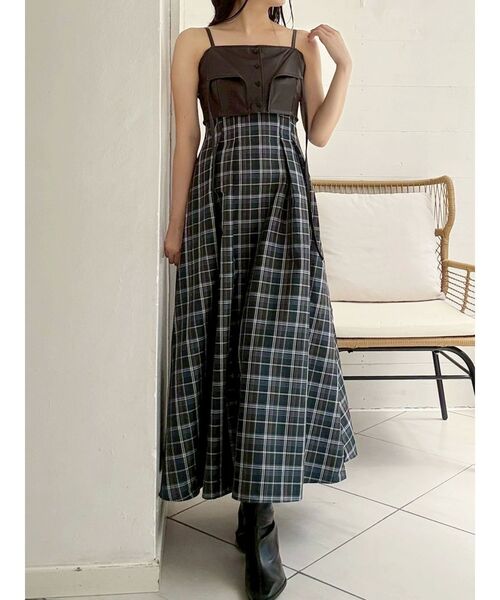 セール】フェイクレザービスチェドッキングキャミワンピース