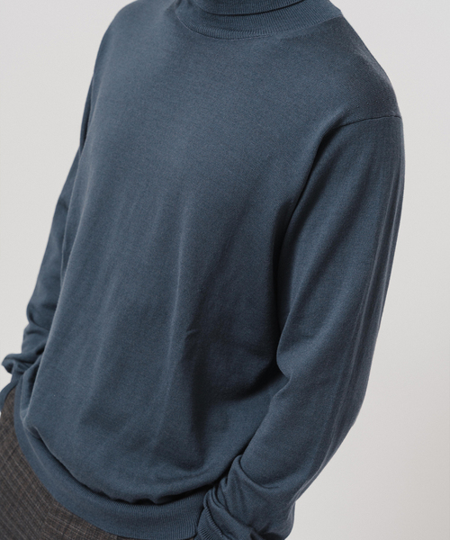 EDIFICE（エディフィス）の「14ゲージ ウール タートルネックニット（ニット/セーター・メンズ・ネイビー/ピンク/グリーン/ホワイト/ブラック/グレー・X-LARGE/LARGE/MEDIUM/SMALL）」の14枚目の写真