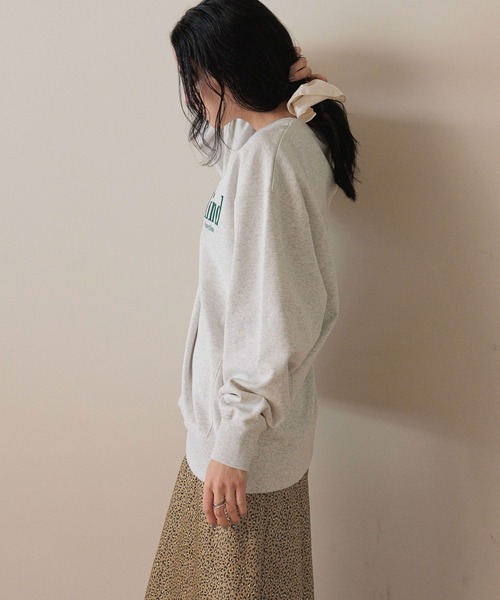 LOWRYS FARM（ローリーズファーム）の「ＵＳＡロゴウラケプルオーバー  577232（スウェット・レディース・アイボリー/ライトグレー/チャコールグレー/ピンク・FREE）」の18枚目の写真