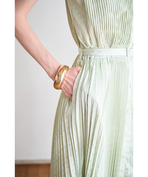 Estella.K(エステラケー)の「Miranda Pleated Dress ドットジャガードプリーツドレス(ワンピース・レディース・ブラック/ホワイト/ミント・FREE)」の20枚目の写真