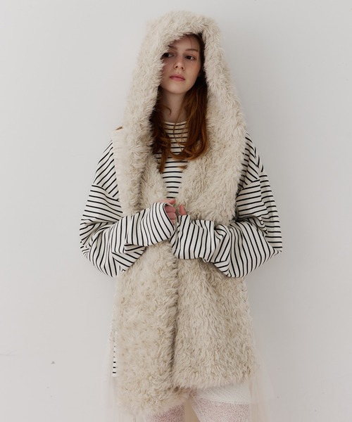 ムートンライクボンディングフードマフラー（マフラー）｜J1U by LA