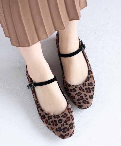 JELLY BEANS(ジェリービーンズ)の「あったか仕様◆ビジューヒールストラップパンプス (204-57133)JELLY BEANS(ジェリービーンズ)(パンプス・レディース・レオパード/ブラック/ブラック系・24/23.5/23/22.5/24.5)」の19枚目の写真